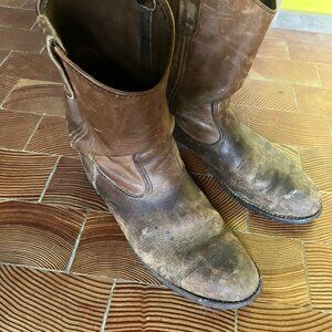 Red Wing Ropers size 10 brown leather boots